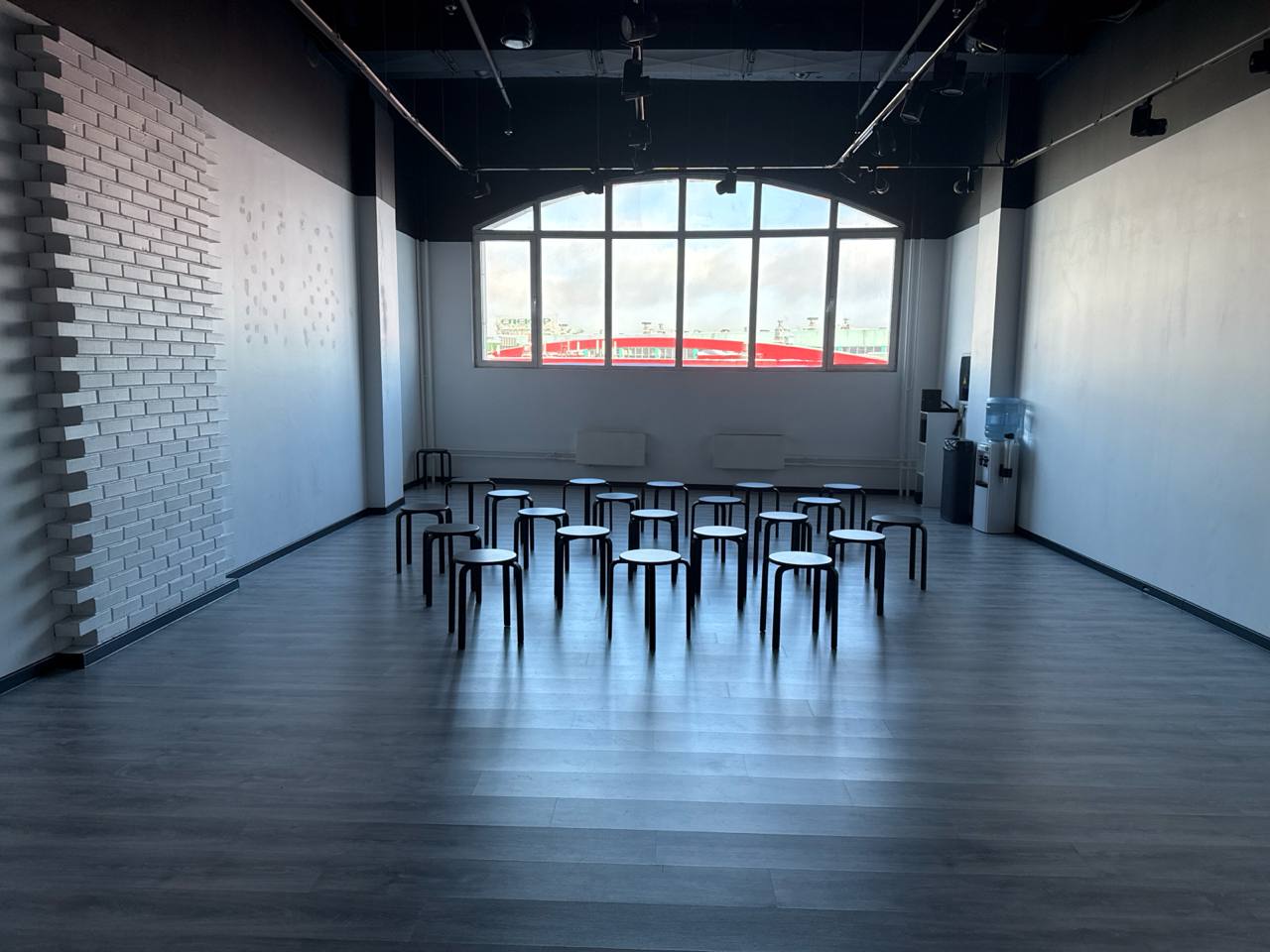 Школа актёрского мастерства Отражение  – детская программа, Москва, 3 локации. Путевки на детские программы на 2026 год, фото размещения 8