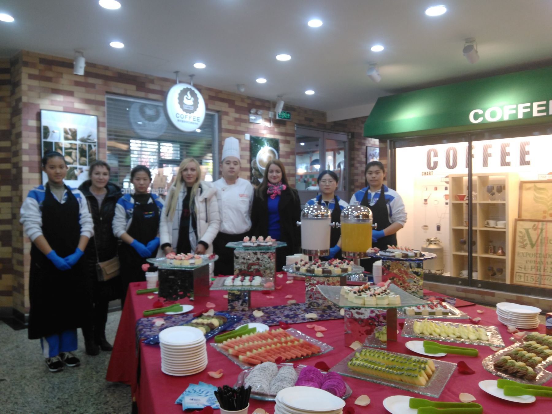 Джон Парсонс в Пекине – детская программа, Китай, Пекин. Путевки на детские программы на 2026 год, фото питания 1