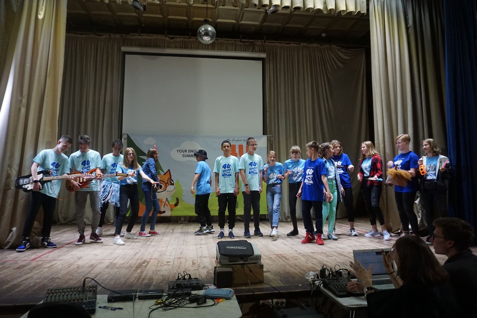 4U Camp – языковой лагерь, Челябинская обл., ОК «Лесная застава». Путевки в детский лагерь на 2026-2027 год, фото программы 5