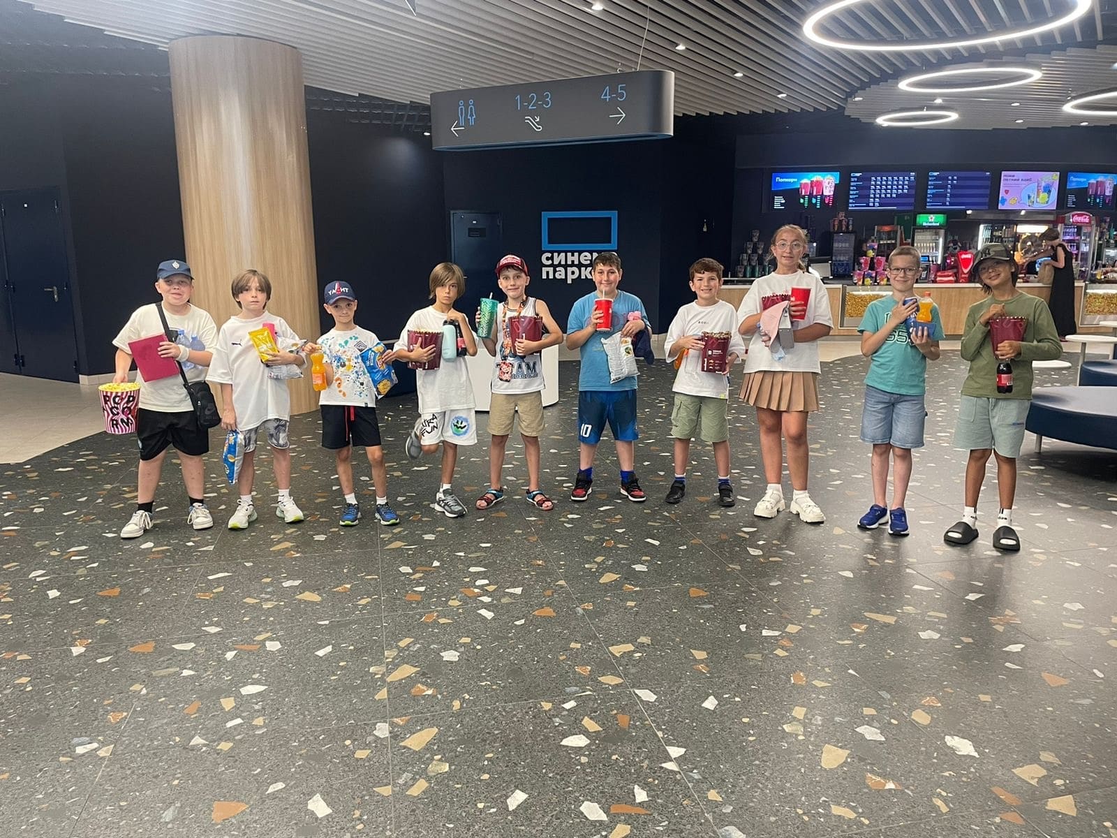 Школа мяча. Футбольный дневной кэмп Солнцево – городской лагерь, Москва, м. Солнцево. Путевки в детский лагерь на 2026 год, фото программы 3