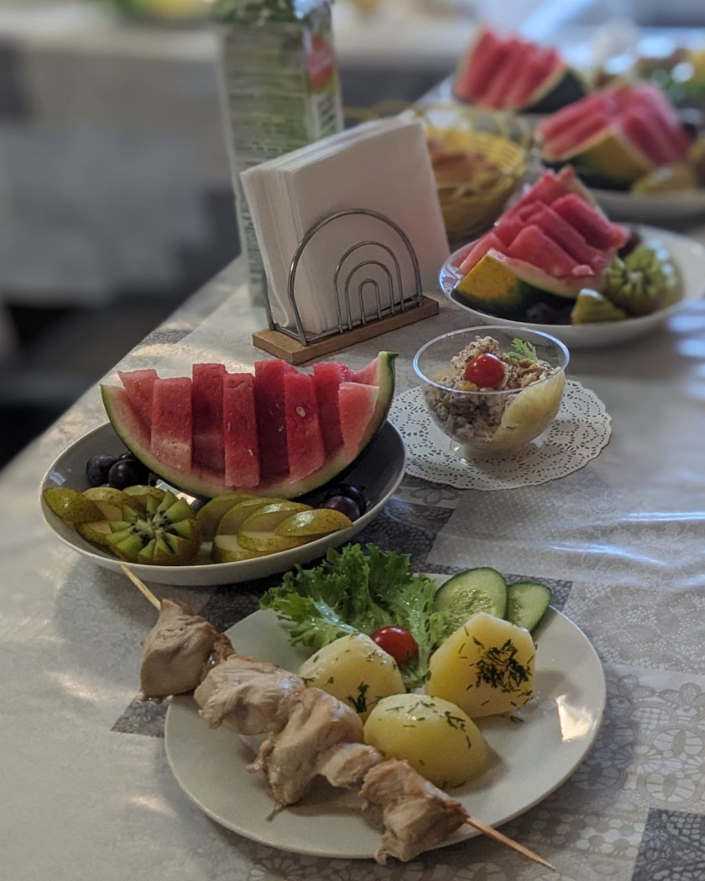 Step&Level Camp – языковой лагерь, Россия, Краснодарский край. Путевки в детский лагерь на 2026 год, фото питания 3