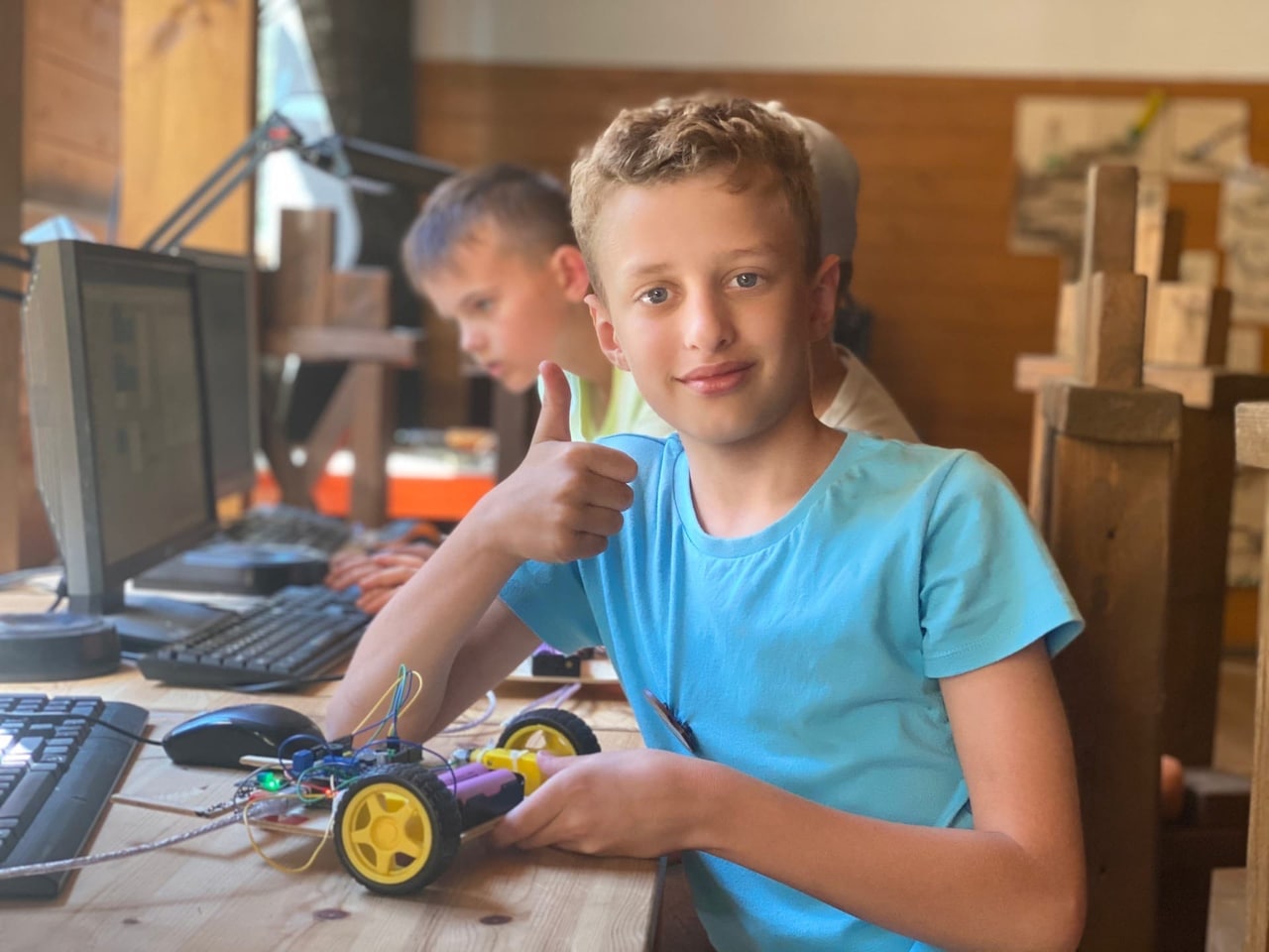 «AzimovCamp» – путевки в летний детский лагерь с занятиями программированием 2023, Ленинградская область, Выборгский район – 1.