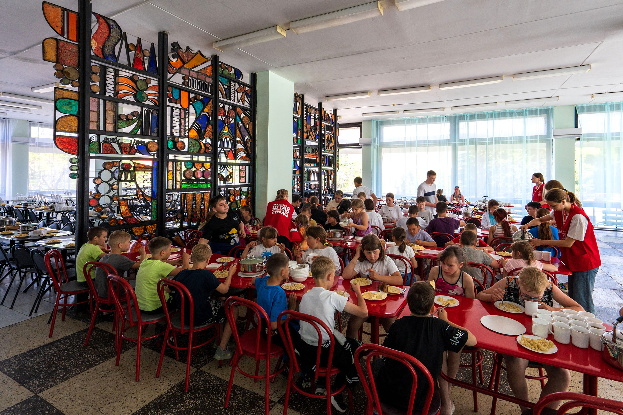 Яркие каникулы – оздоровительный лагерь, Краснодарский край, Туапсинский р-н. Путевки в детский лагерь на 2024 год, фото питания 2