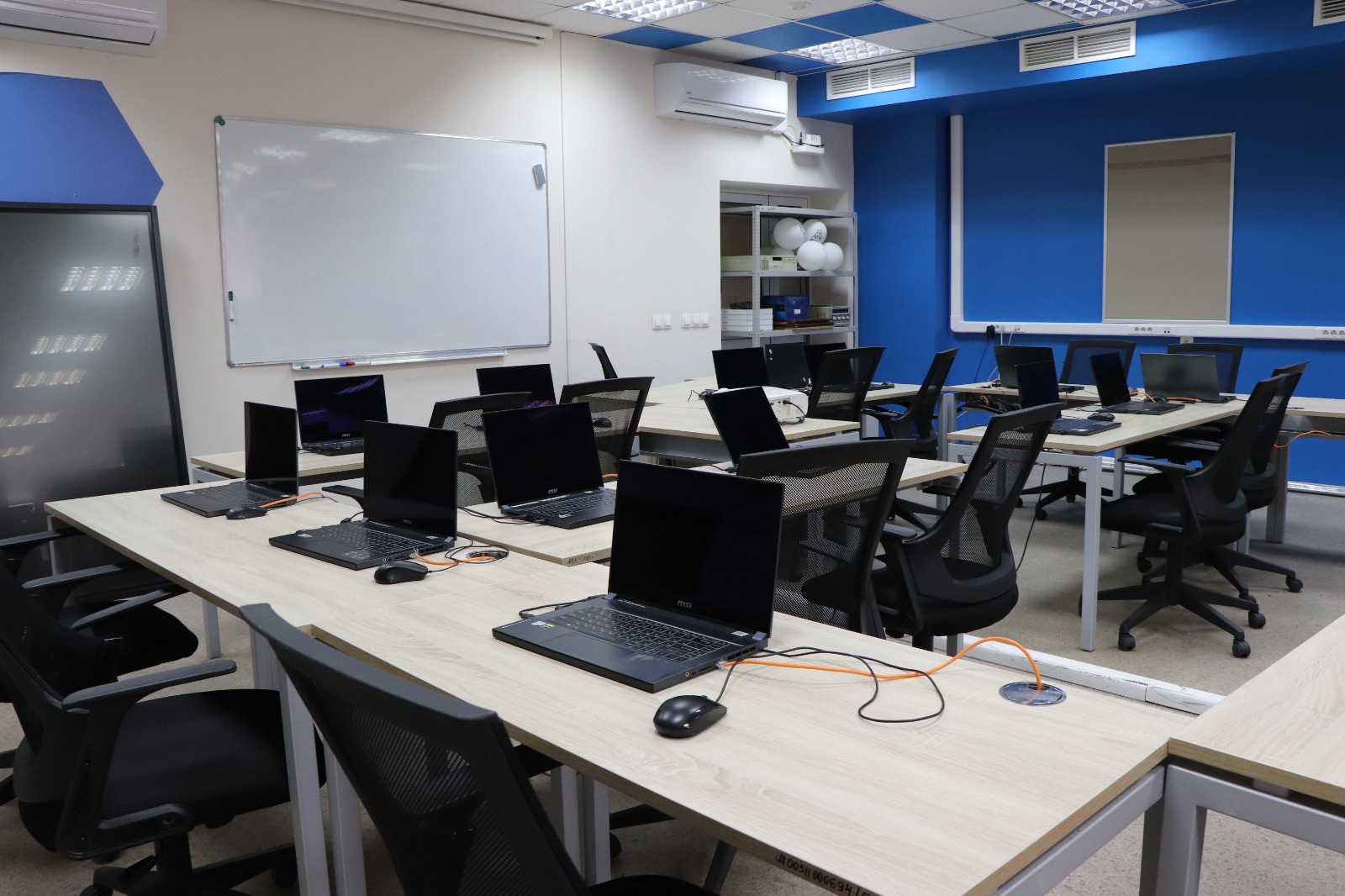 English Camp – городской лагерь, Москва, м. Ботанический сад, м. ВДНХ. Путевки в детский лагерь на 2026 год, фото размещения 1