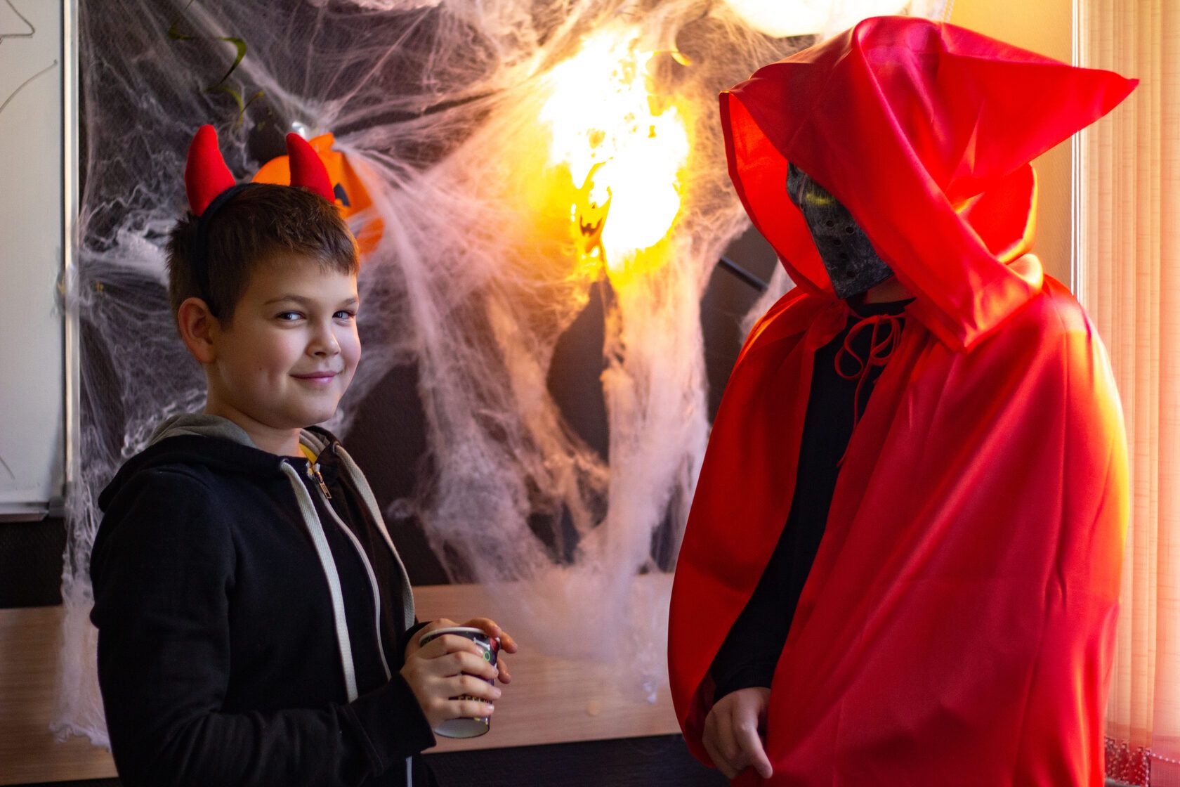 «Английский городской лагерь Ай Класс - IClass English Language Camp», Санкт-Петербург, м. Петроградская – 4.