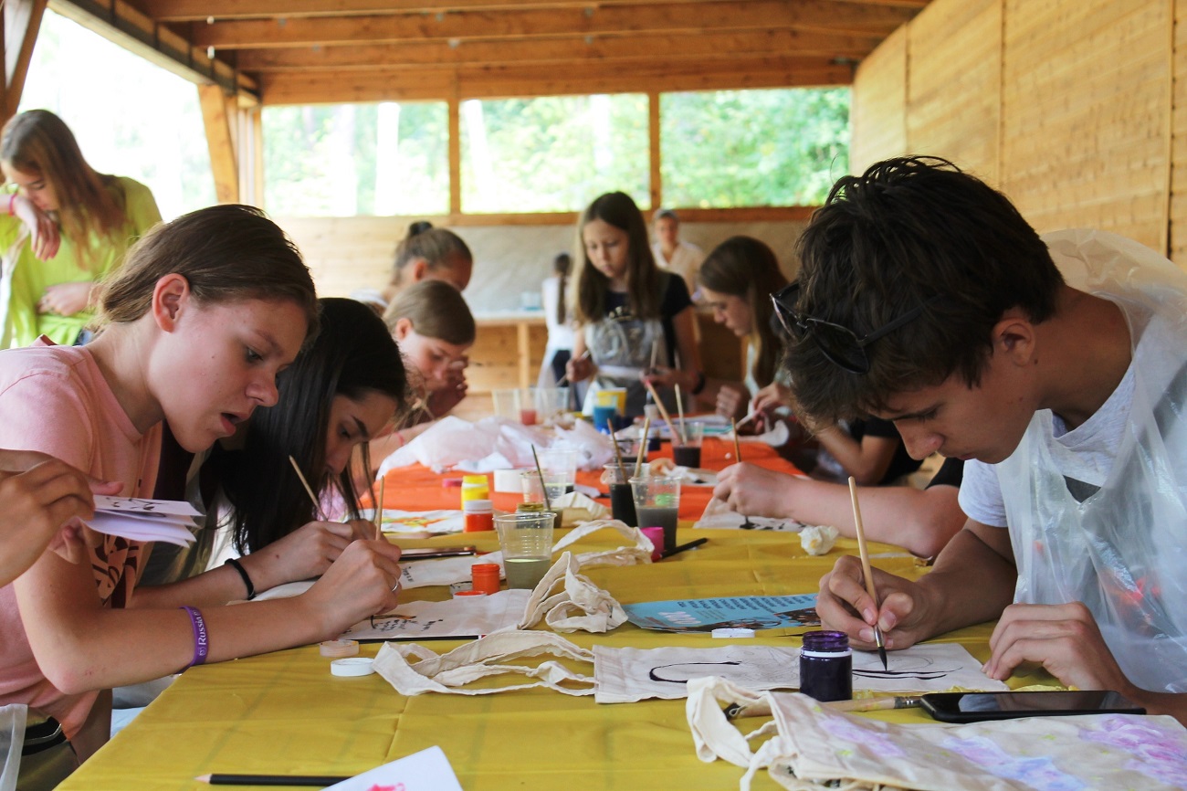 Junior Camp. Алые Паруса – языковой лагерь, Ленинградская область, Выборгский район. Путевки в детский лагерь на 2026-2027 год, фото программы 10
