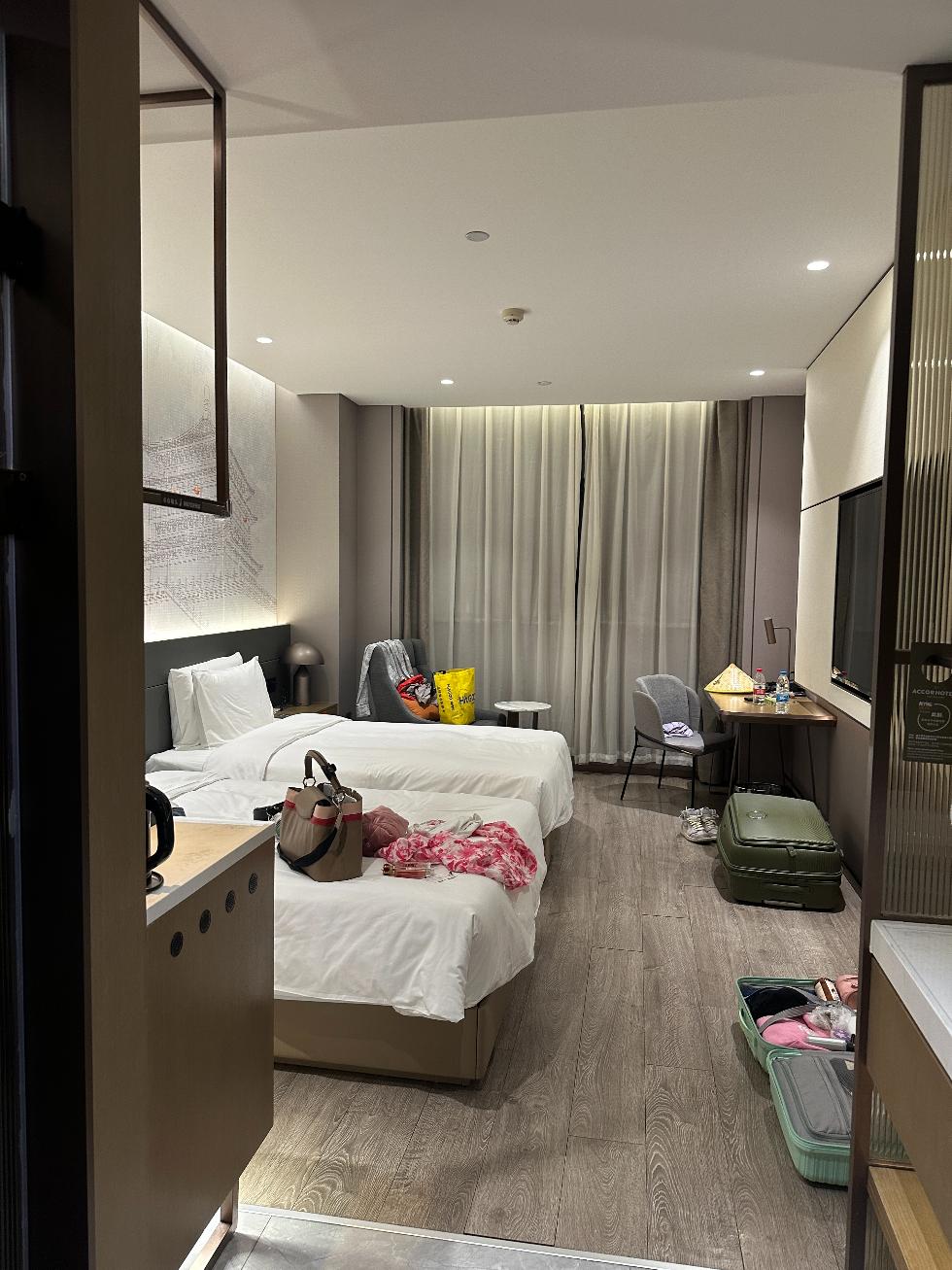 China Club: Две Жемчужины Китая – международный лагерь, Китай, Пекин. Путевки в детский лагерь на 2026 год, фото размещения 1