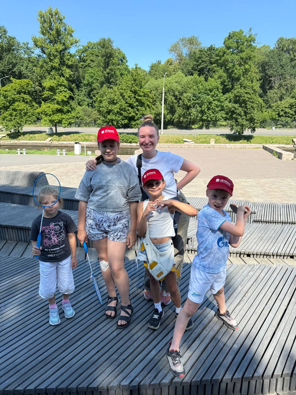 «Английский городской лагерь Ай Класс - IClass English Language Camp», Санкт-Петербург, м. Петроградская – 6.