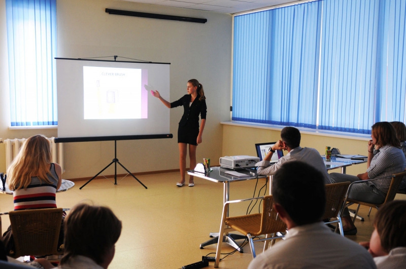 Робинзонада. Импульс. Территория новаторов – бизнес лагерь, Владимирская обл., Александров. Путевки в детский лагерь на 2026 год, фото обучения 2