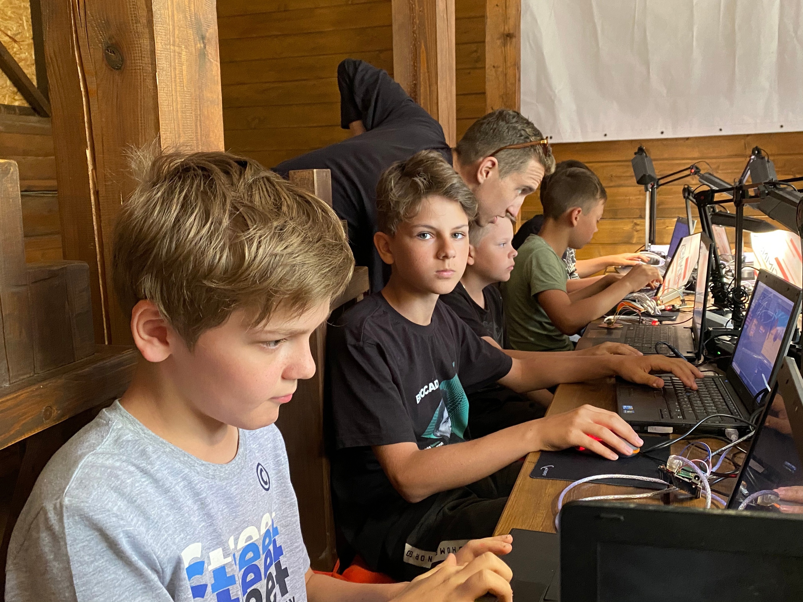 AzimovCamp в ДОЛ Горизонт – IT и математический лагерь, Ленинградская обл., Всеволожский р-н. Путевки в детский лагерь на 2026 год, фото 7