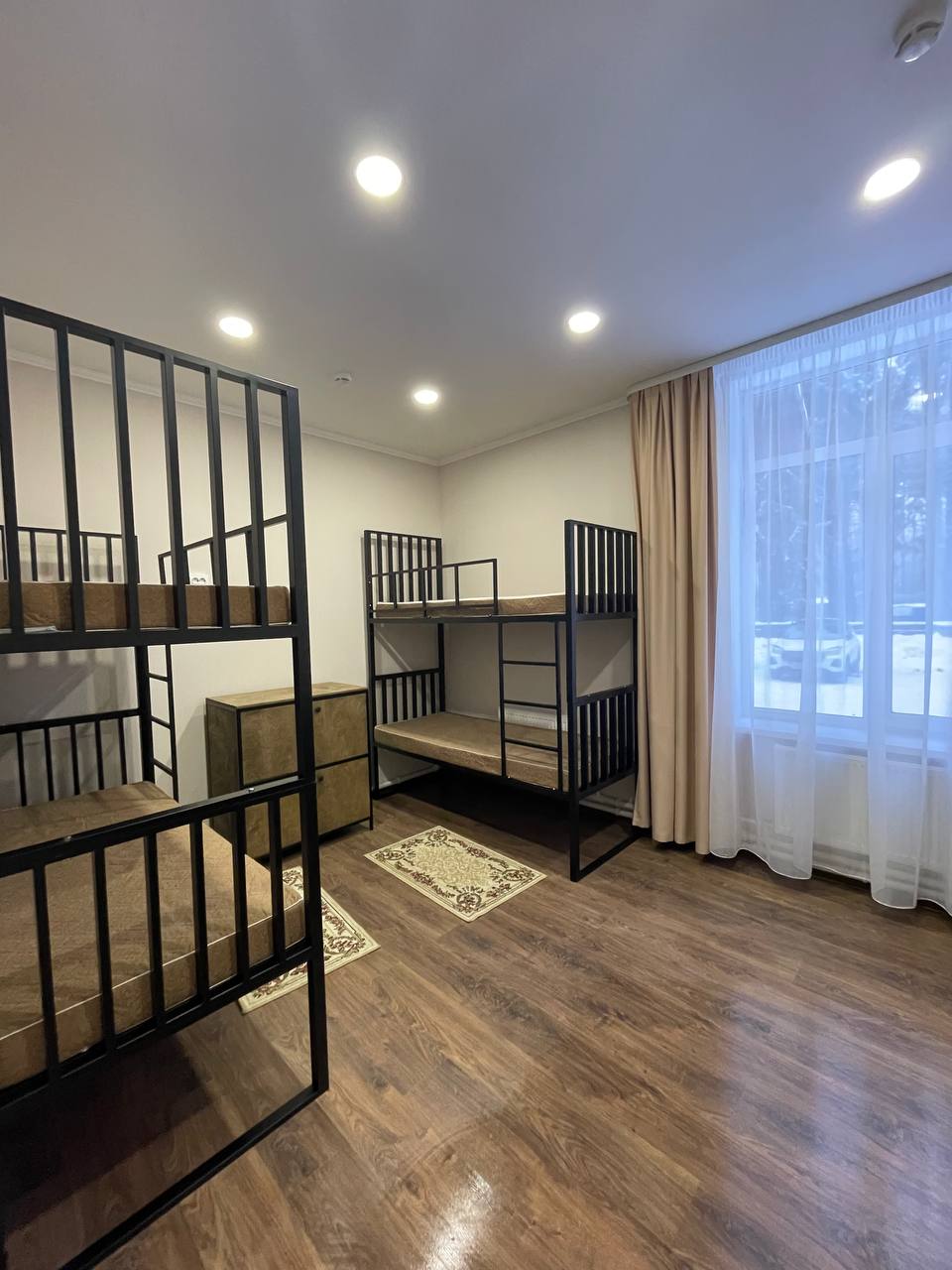 AzimovCamp в ДОЛ Буревестник – IT и математический лагерь, Санкт-Петербург, Курортный р-н. Путевки в детский лагерь на 2026 год, фото размещения 2