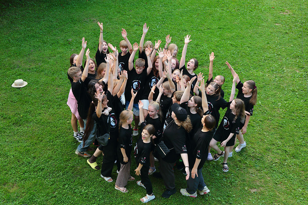 «Театр-студия им К.С. Станиславского», Москва, м. Филатов Луг – 4.