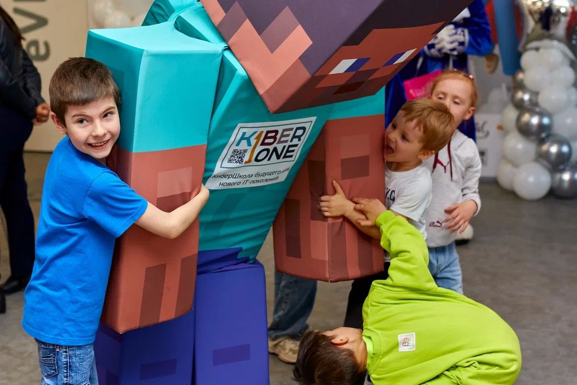 KIBERone Москва – городской лагерь, Москва, 6 филиалов. Путевки в детский лагерь на 2026 год, фото 3