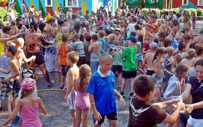 «Золотая коса» – путевки в детский лагерь 2023, Ростовская обл., Таганрог.
