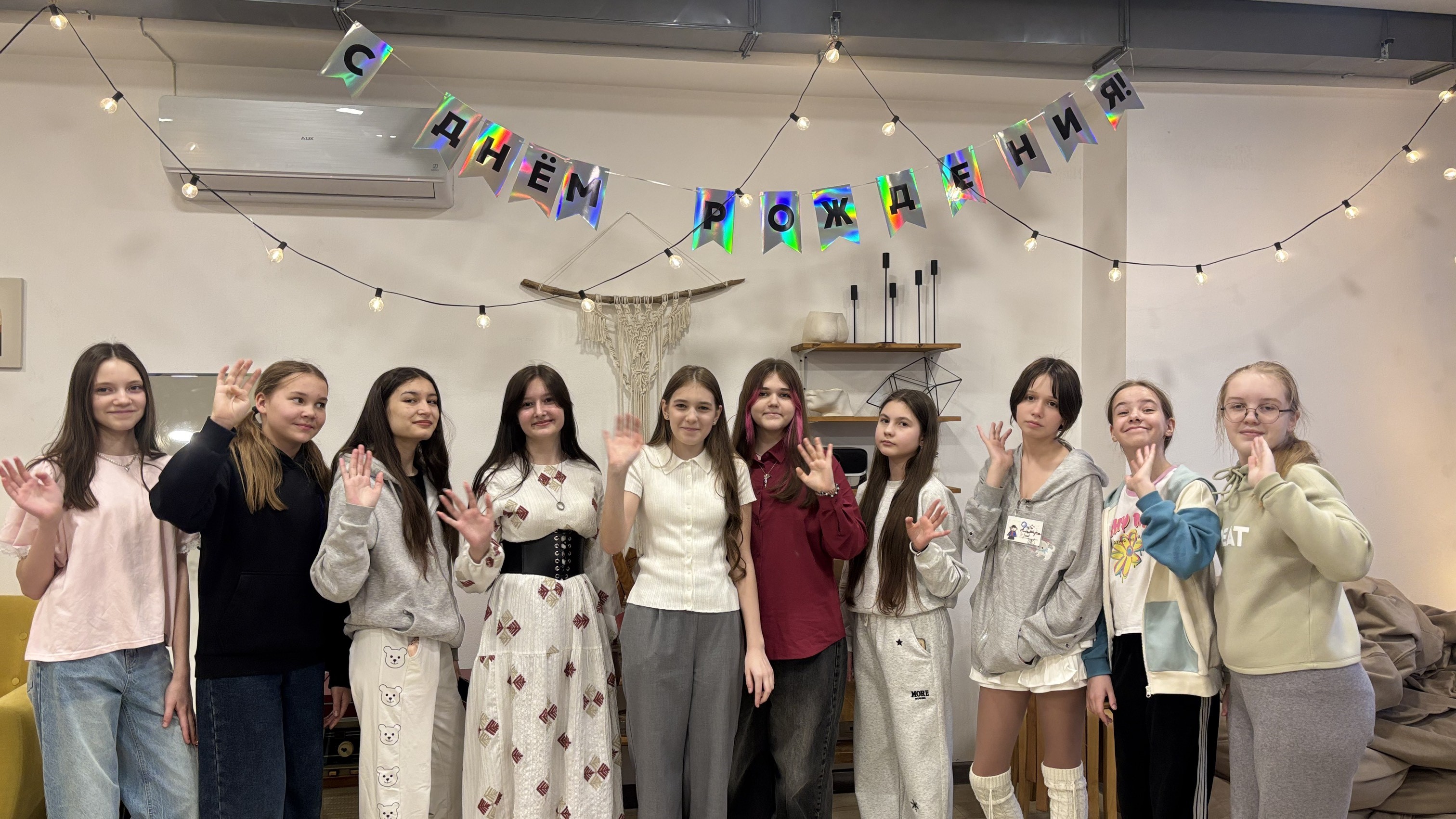 Летний клуб для девочек Секреты – детская программа, Казань, 3 локации. Путевки на детские программы на 2026 год, фото 4