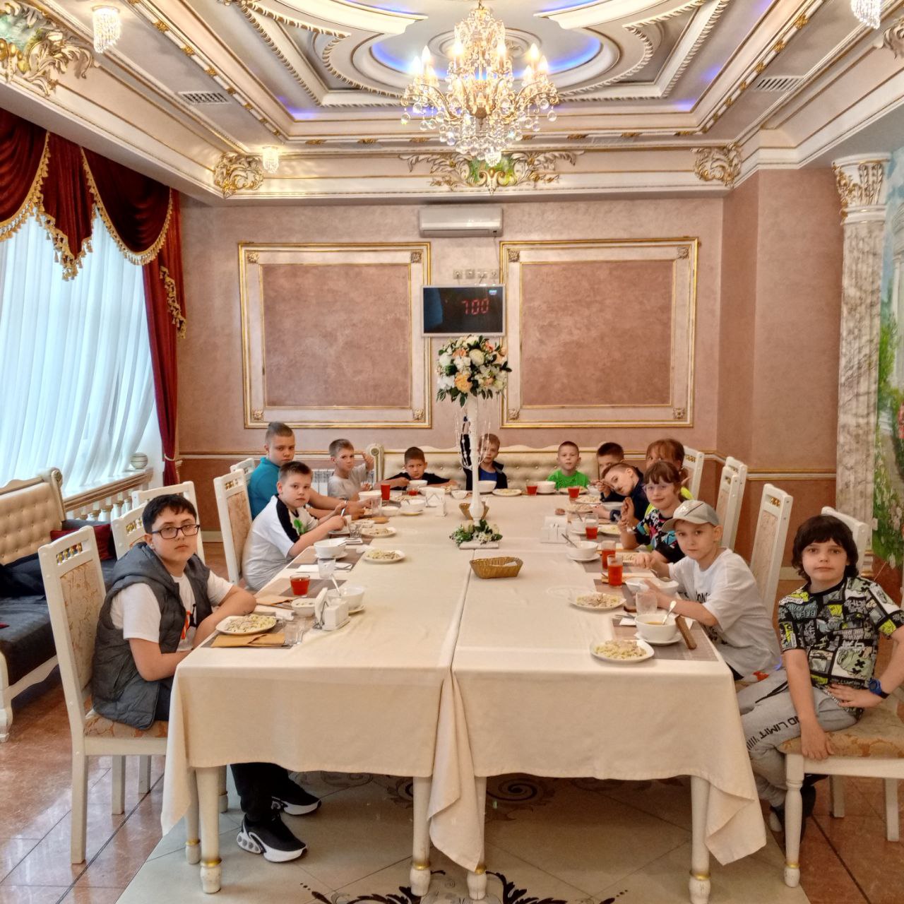 Компьютерные каникулы в Королёве – детская программа, Московская обл., Королёв. Путевки на детские программы на 2026 год, фото питания 2