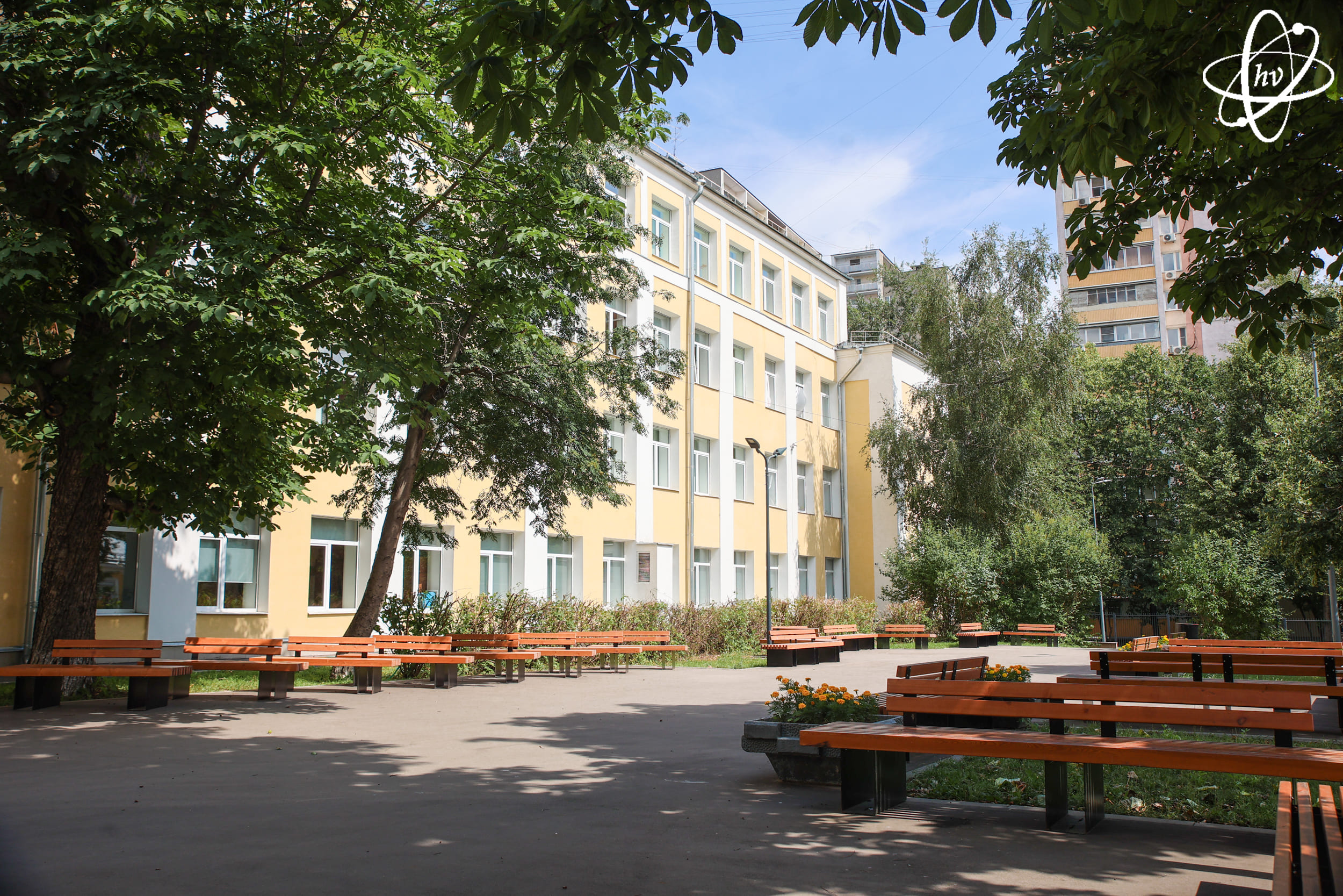 Летняя городская школа Фотон – детская программа, Москва, м. Сухаревская. Путевки на детские программы на 2026-2027 год, фото размещения 1