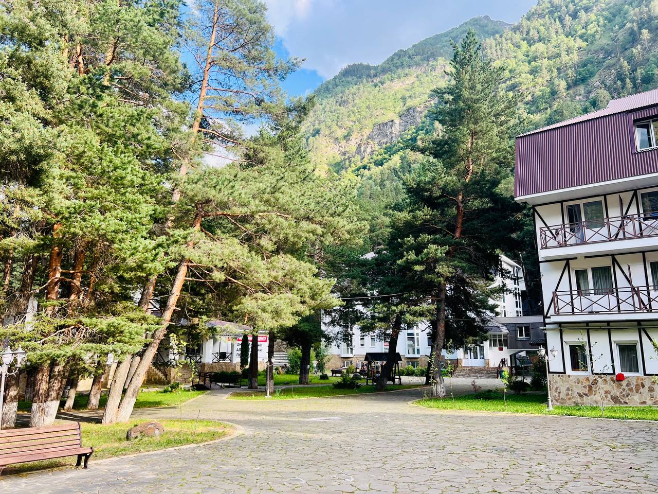 Sport Story в Приэльбрусье – детская программа, Кабардино-Балкария, Эльбрусский р-н. Путевки на детские программы на 2026 год, фото размещения 1