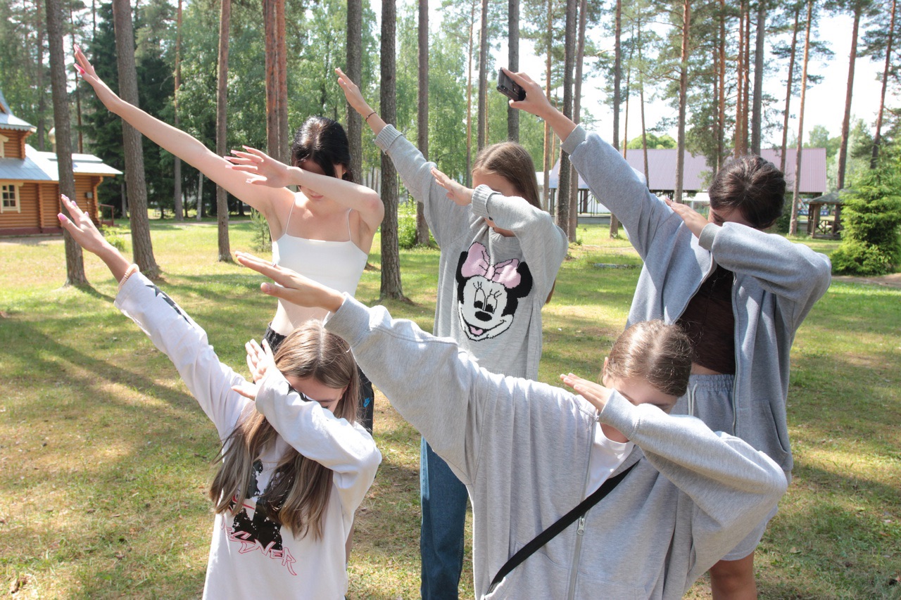 MalinaCamp – языковой лагерь, Ленинградская обл., Выборгский р-н. Путевки в детский лагерь на 2026 год, фото программы 3