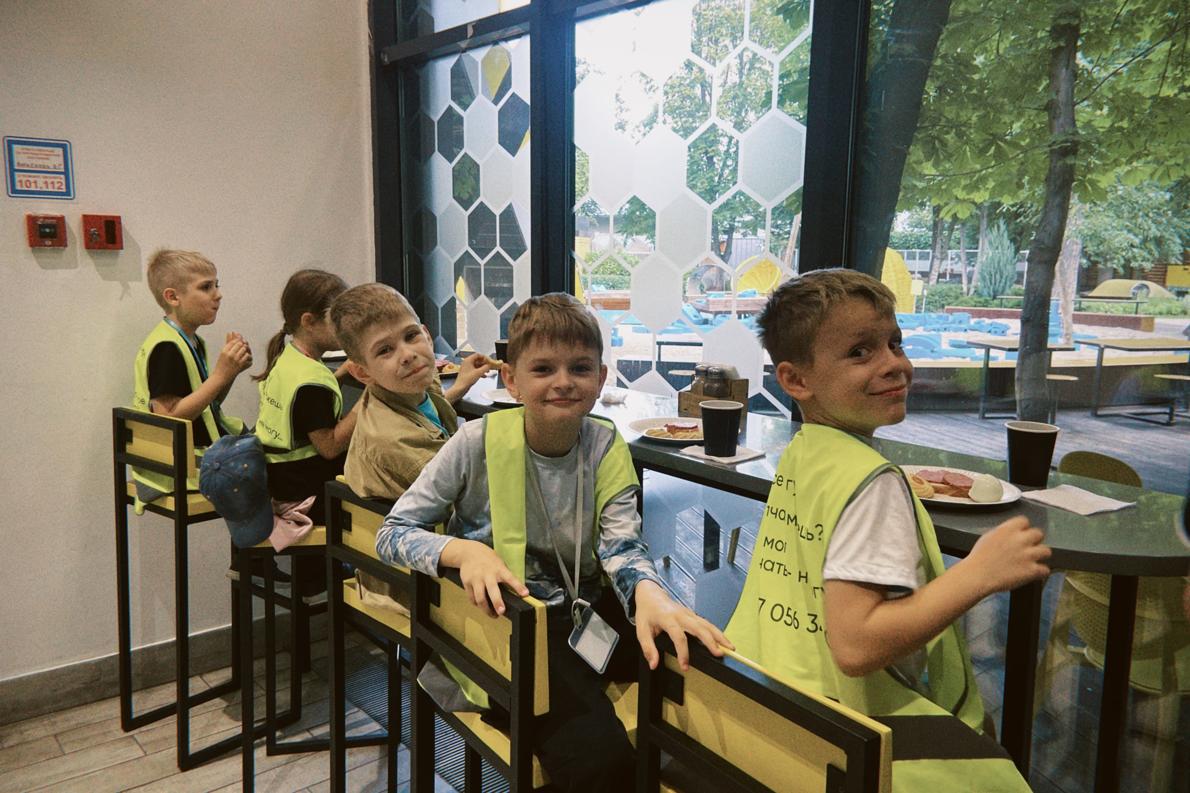 Детский клуб Маугли Ленд в Московском зоопарке – детская программа, Москва, м. Баррикадная. Путевки на детские программы на 2026 год, фото программы 2