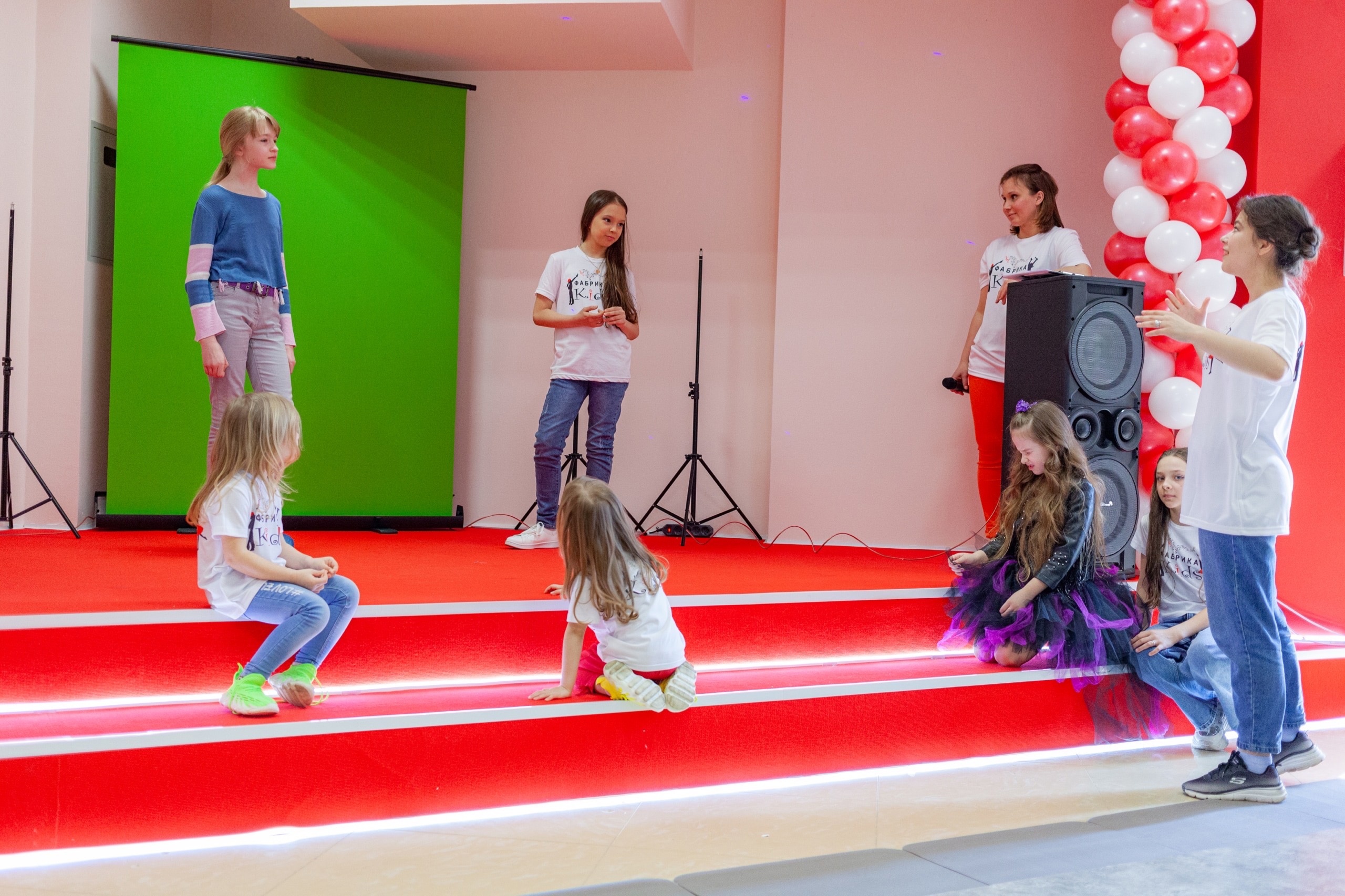Фабрика KIDS – городской лагерь, Москва, м. Измайлово. Путевки в детский лагерь на 2026-2027 год, фото программы 3