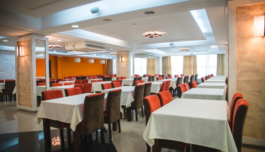 Танцевальная программа Звезда – творческий лагерь, Московская обл., Мытищинский р-н. Путевки в детский лагерь на 2026 год, фото питания 3