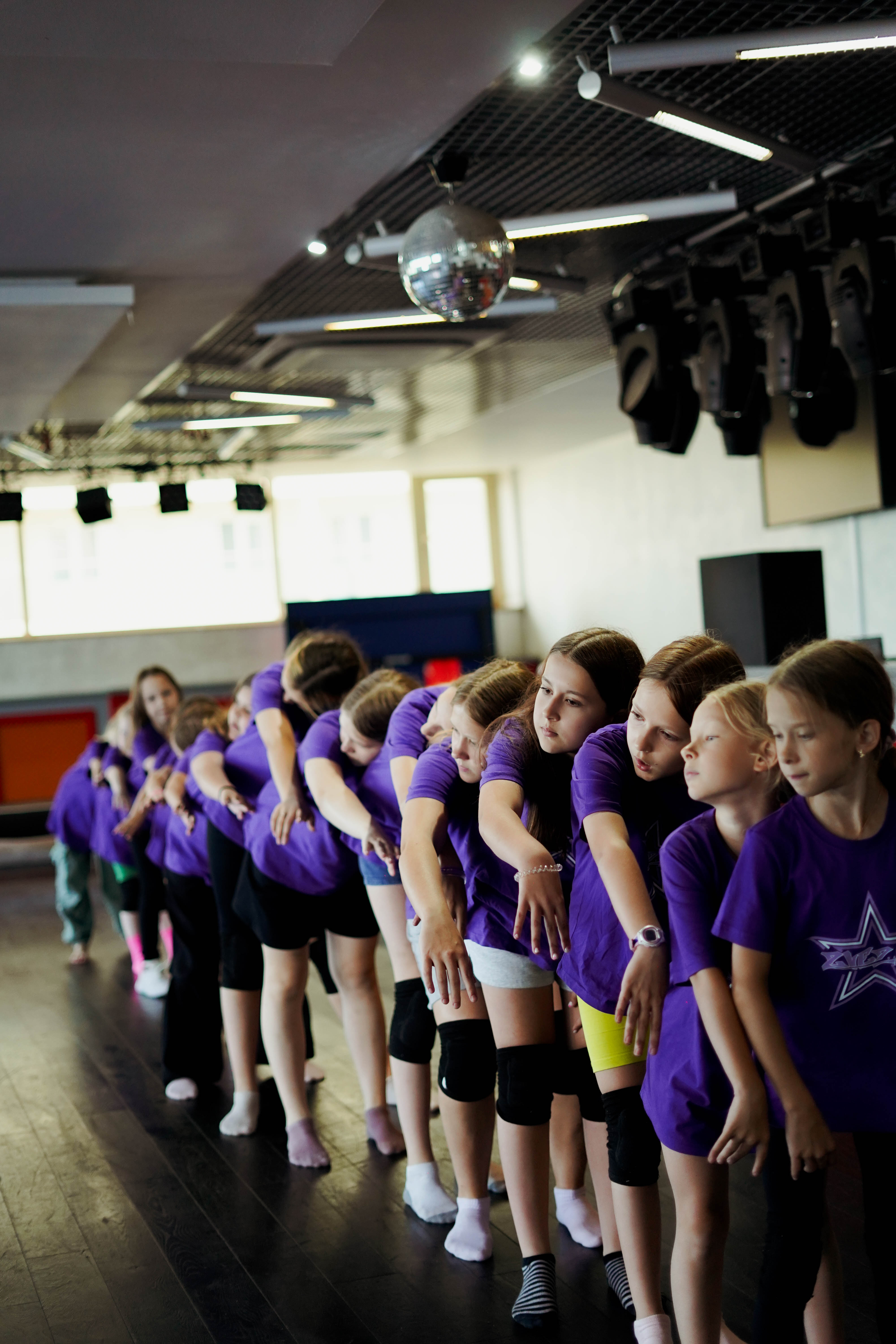 Танцевальный выезд Звезда – творческий лагерь, Московская обл., Истринский р-он. Путевки в детский лагерь на 2026 год, фото обучения 4