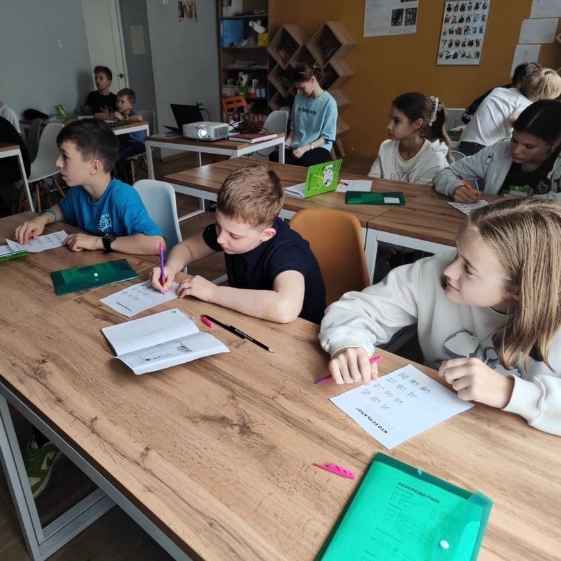 «Sciencely. Летние городские лаборатории», Санкт-Петербург, м. Чернышевская – 4.