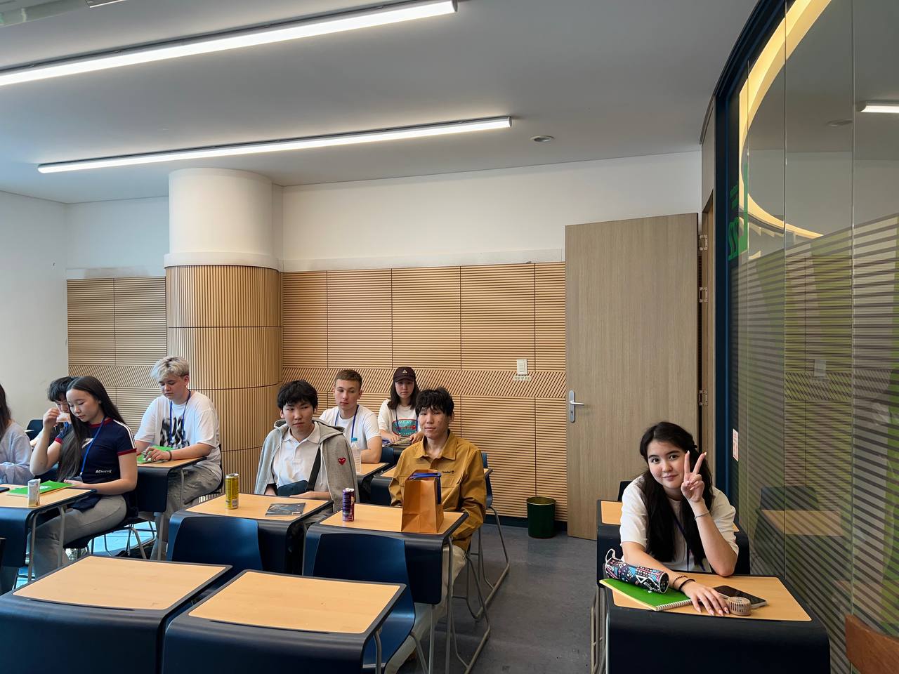 «Джон Парсонс в Сеуле», Южная Корея, Сеул – 7.