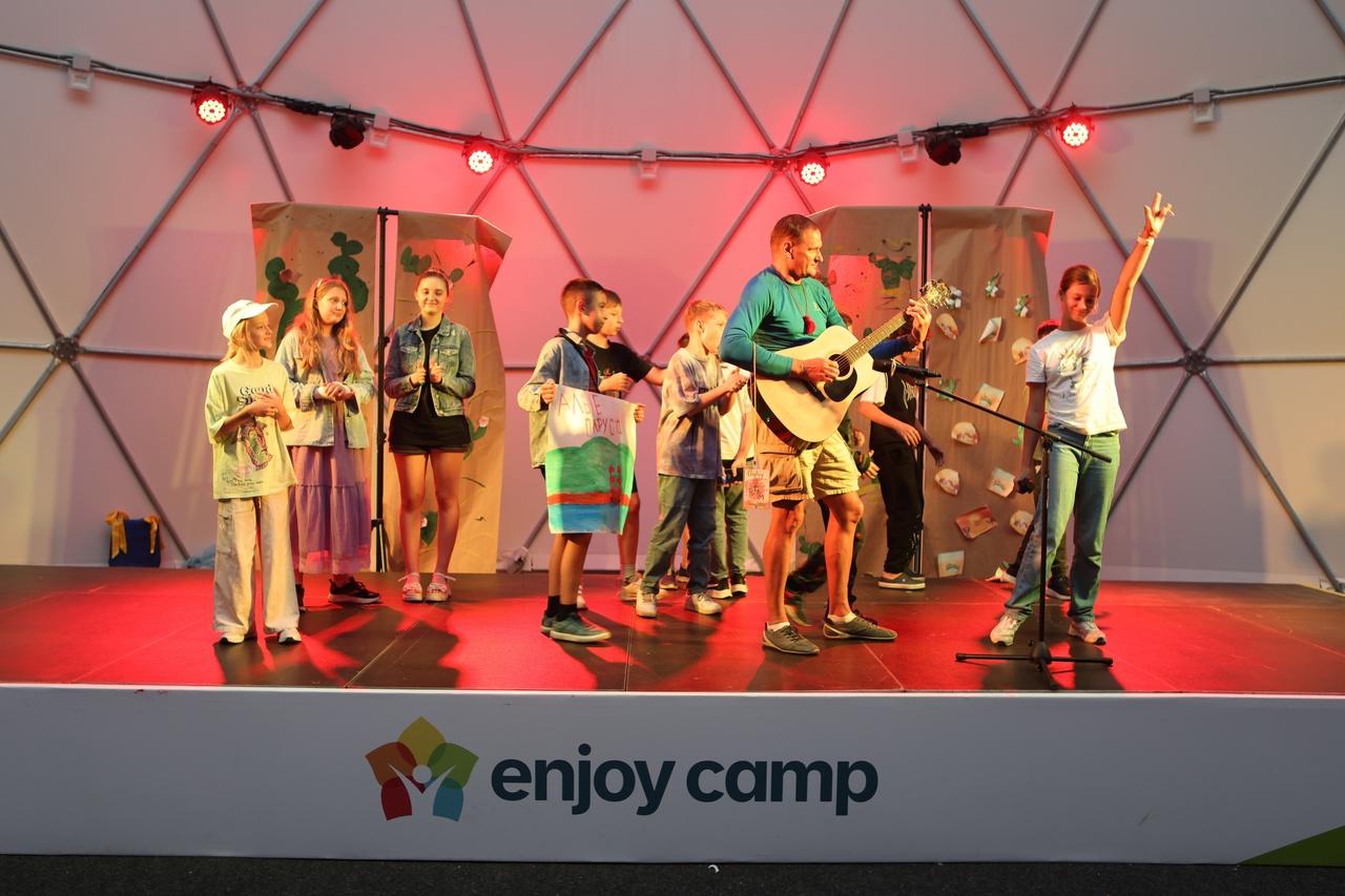 Enjoy Camp. English Ёлочки – языковой лагерь, Московская обл., Домодедово. Путевки в детский лагерь на 2026-2027 год, фото программы 10