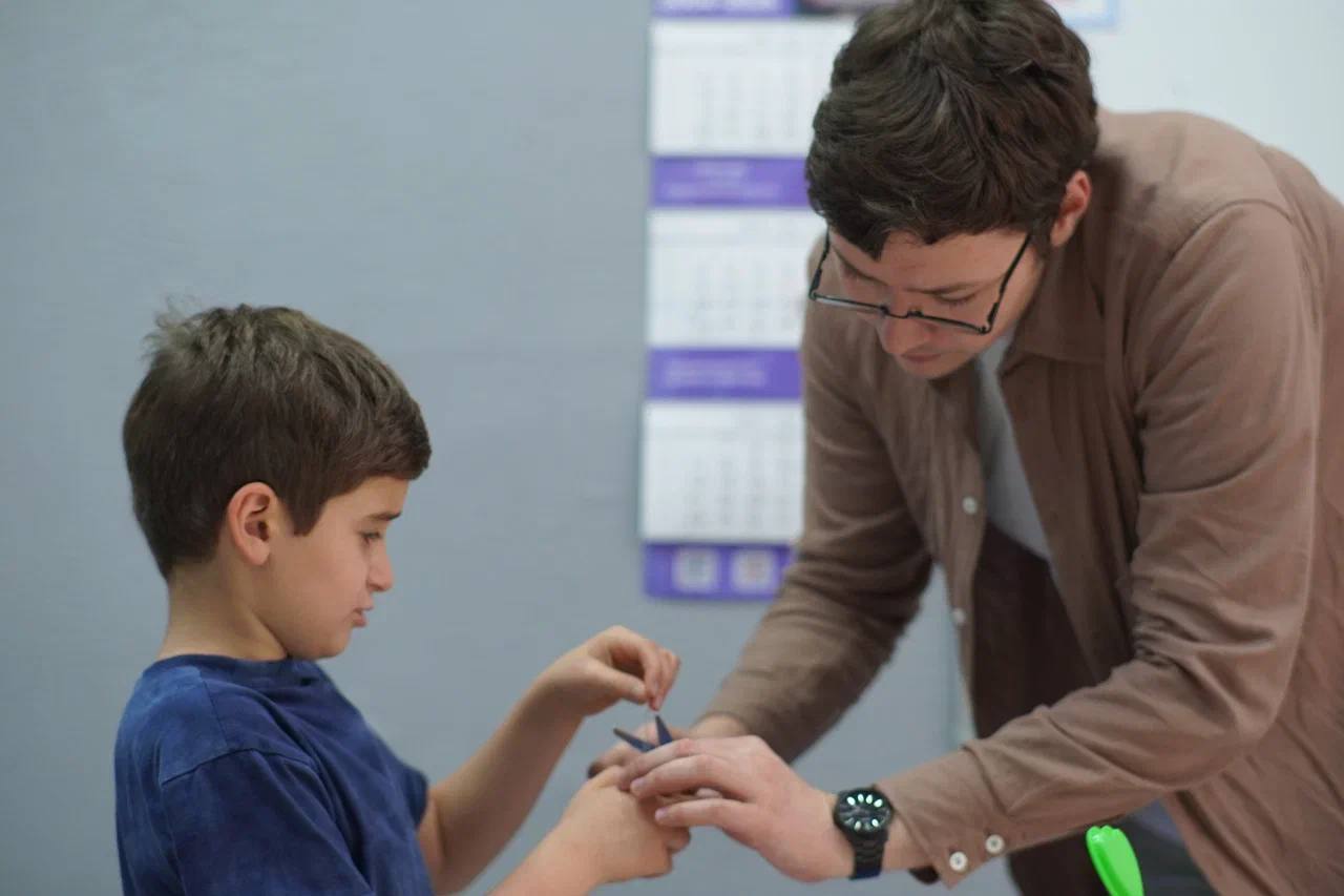 Евразия. Английский клуб Vibes Camp – городской лагерь, Москва, 2 филиала . Путевки в детский лагерь на 2026 год, фото 13